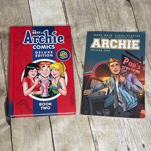 Archie Comics Deluxe Edition Book Two - Red